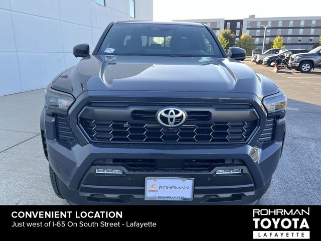 2024 Toyota Tacoma Hybrid TRD Off Road 9