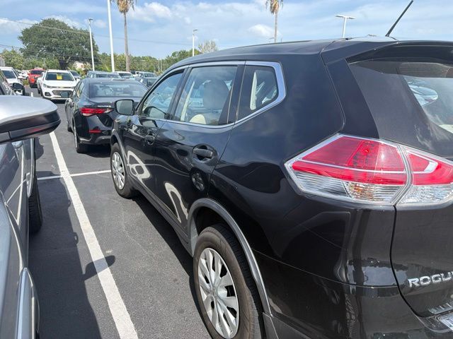 Used 2016 Black Nissan S image 6