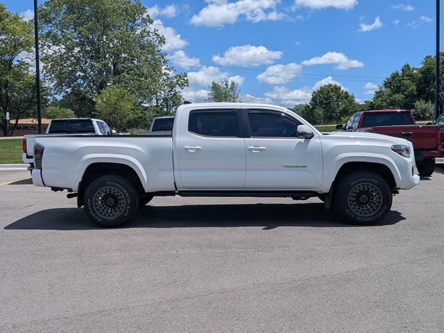 2020 Toyota Tacoma - Image 6