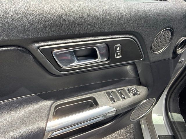2018 Ford Mustang - $16,988
