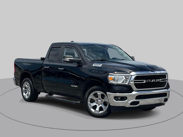 Diamond Black Crystal Pearlcoat 2020 RAM 1500 Pickup Truck 4X2 8-Speed Automatic