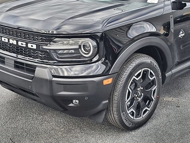 New 2026 Shadow Black Ford Outer Banks® image 10