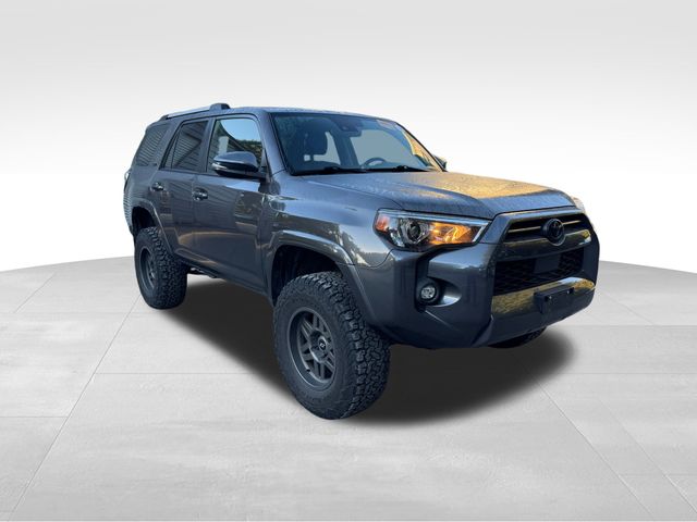 2022 Toyota 4Runner SR5 Premium 2