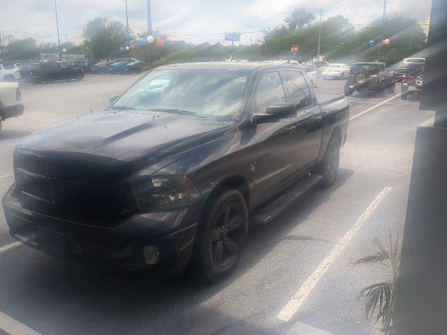 2018 Ram 1500 Big Horn Crew Cab 4x4 5'7" Box