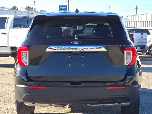 2024 Ford Explorer Base:B02084