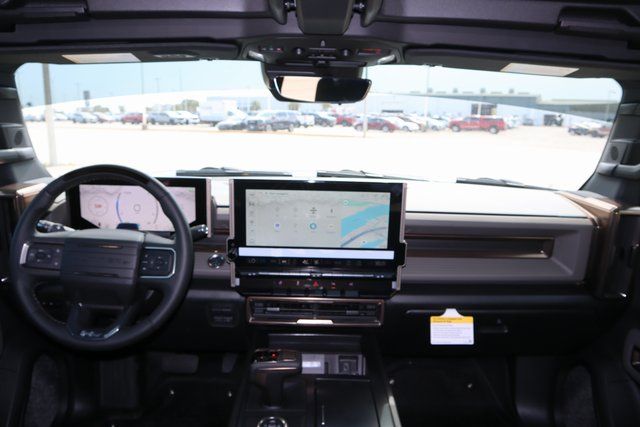 2025 GMC Hummer EV SUV 2X - 10