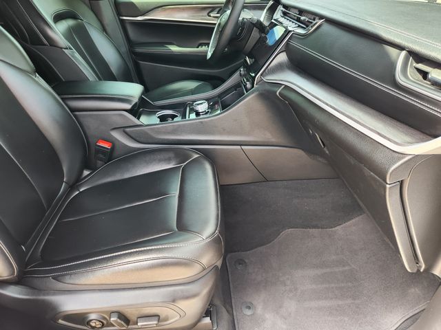 2024 Jeep Grand Cherokee Limited White at Mac Haik CDJR North Houston