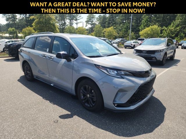 Cement 2025 Toyota Sienna Minivan All-Wheel Drive Continuously Variable Transmission