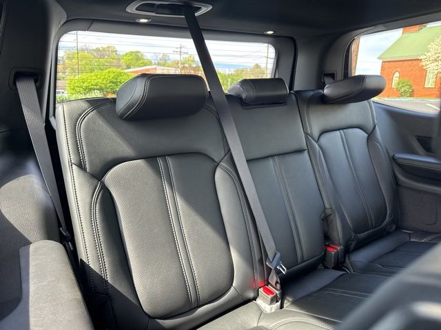 New 2026 Gray Jeep Summit image 12