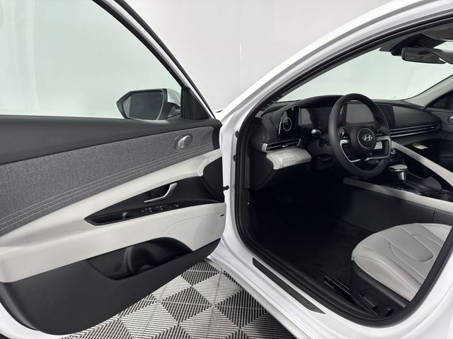 New 2025 Hyundai Elantra For Sale in Indianapolis, IN