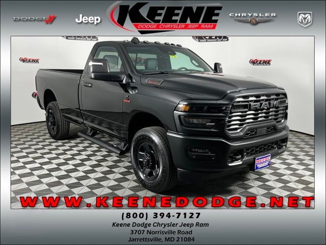 Diamond Black Crystal Pearlcoat 2026 RAM 3500 Pickup Truck Four-Wheel Drive 8-Speed Automatic