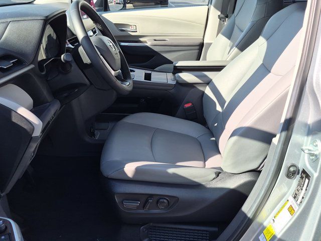 Used 2024 Toyota Sienna Van
