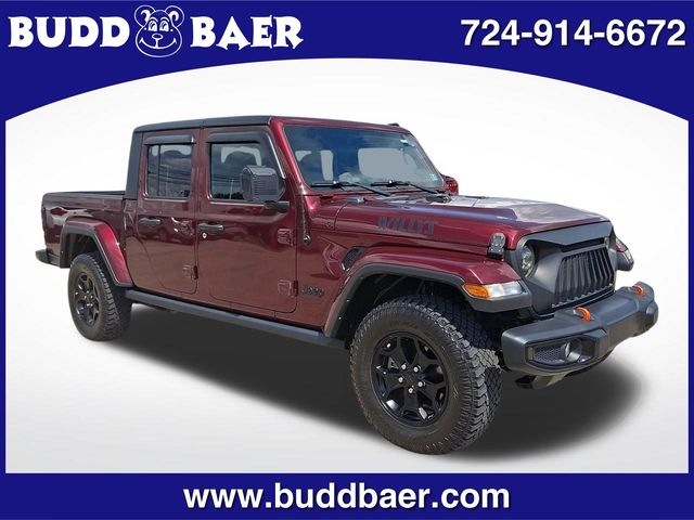 Snazzberry Pearlcoat 2022 Jeep Gladiator Pickup Truck Four-Wheel Drive 8-Speed Automatic