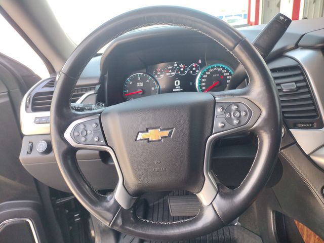 2018 Chevrolet Suburban Premier photo