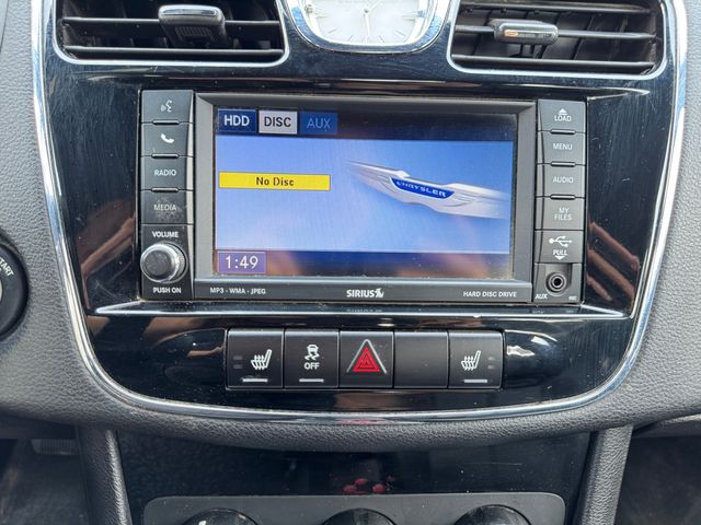 2011 Chrysler 200 Limited - Black exterior view 18