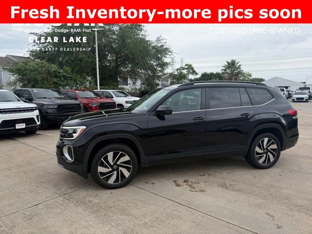 2024 Volkswagen Atlas 2.0T SE w/Technology Black at Wharton Chevrolet GMC