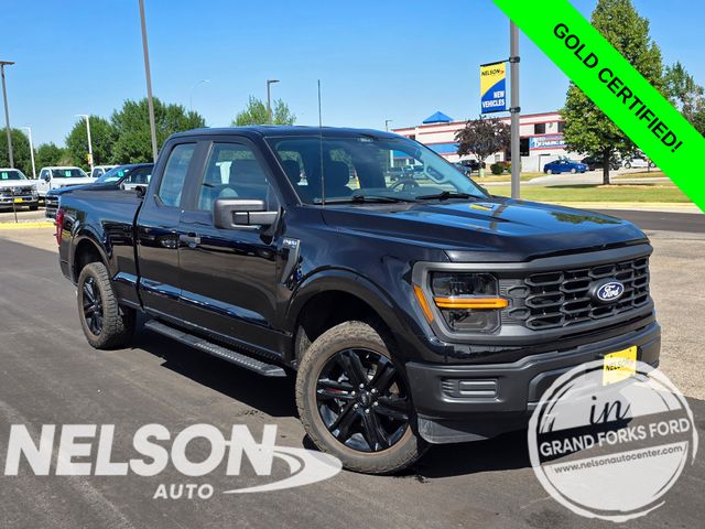 Agate Black Metallic 2024 Ford F-150 Pickup Truck Four-Wheel Drive Automatic