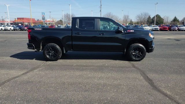 2022 Chevrolet Silverado 1500 LT Trail Boss 9