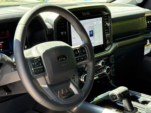 New 2026 Gray Ford Lariat image 18