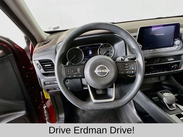 Used 2023 Nissan Rogue SUV