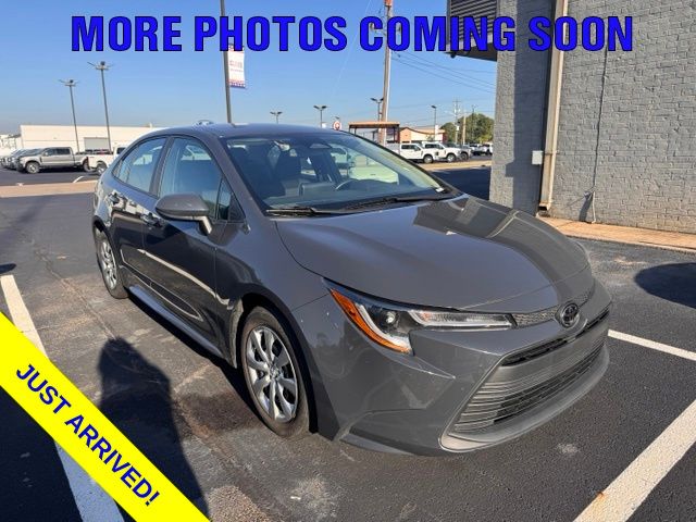  2024 Toyota Corolla LE FWD   