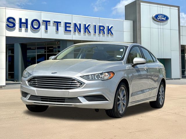 Used 2017 Silver Ford SE image 3