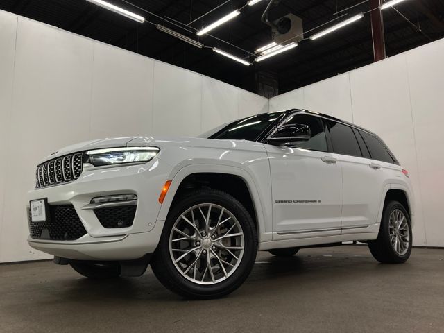 2022 Jeep Grand Cherokee Summit 4x4