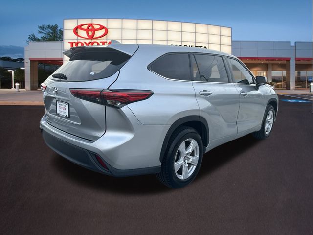 2021 Toyota Highlander L 31