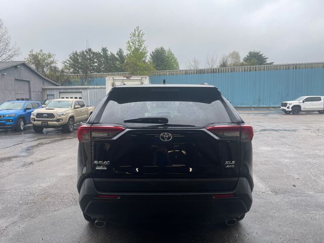 Used 2021 Toyota RAV4 SUV