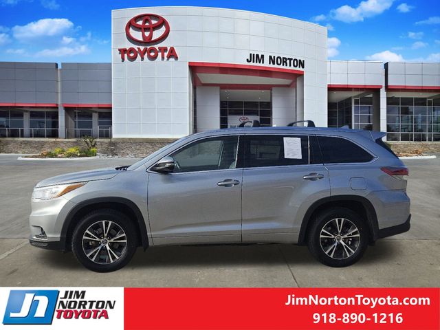 2016 Toyota Highlander XLE V6 5