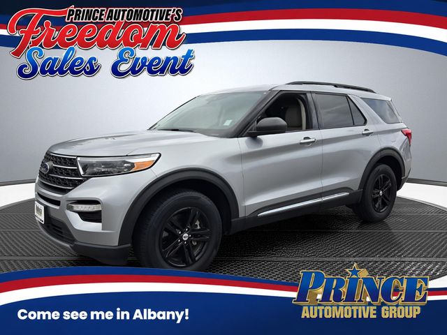 Silver Metallic 2023 Ford Explorer SUV / Crossover All-Wheel Drive Automatic