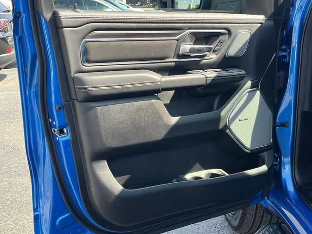 2025 RAM 1500 Laramie - Photo 12