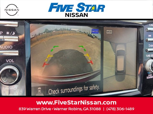 Used 2023 Red Nissan SL image 22