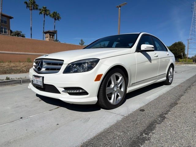 White 2011 Mercedes-Benz C-Class Sedan Rear-Wheel Drive 7-Speed Automatic