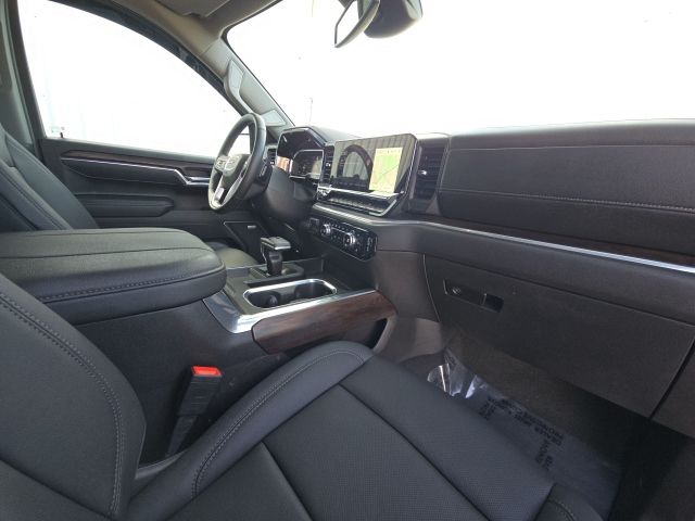 2025 GMC Sierra 1500 SLT:44907A