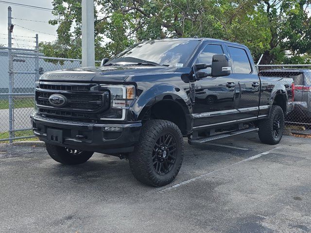 Black 2021 Ford F-250 Super Duty Lariat Crew Cab 4WD Pickup Truck Four-Wheel Drive Automatic