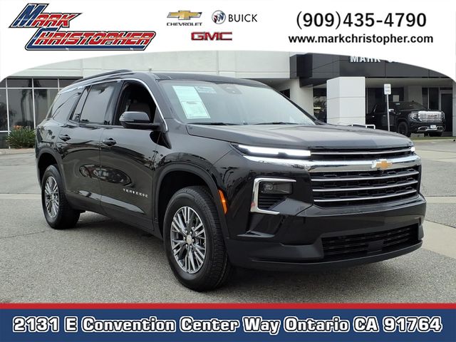 Black Metallic 2026 Chevrolet Traverse SUV / Crossover Front-Wheel Drive 8-Speed Automatic