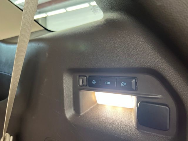 Used 2023 Ford Explorer SUV