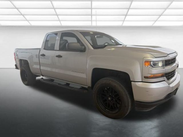 2016 Chevrolet Silverado 1500 Custom Double Cab 4WD