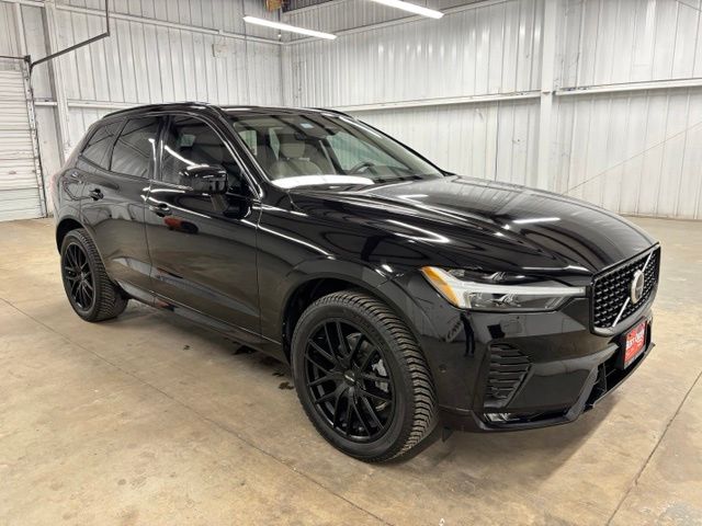 2024 Volvo XC60 B5 Plus Dark Theme AWD
