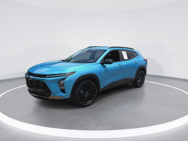 Used 2025 Blue Chevrolet ACTIV image 5