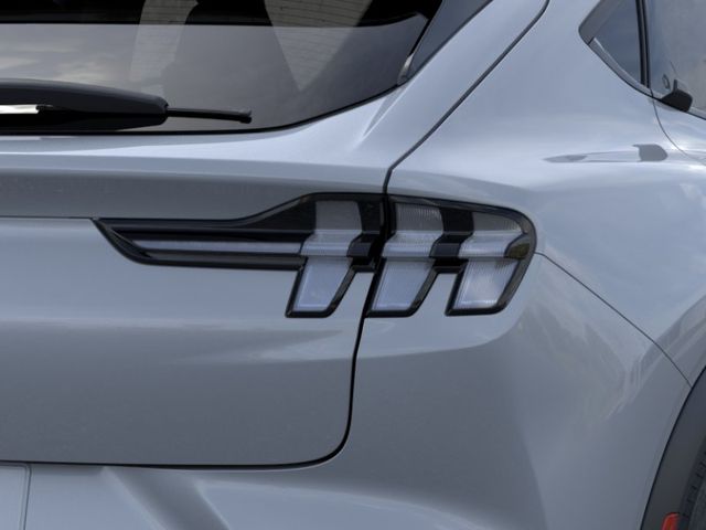 New 2026 Gray Ford Select image 21