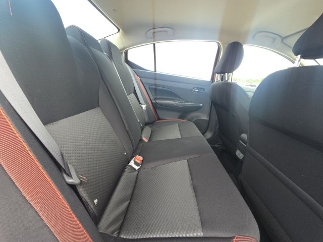 2025 Nissan Versa 1.6 SR:B02146