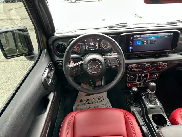 2024 Jeep Wrangler Rubicon 392 30