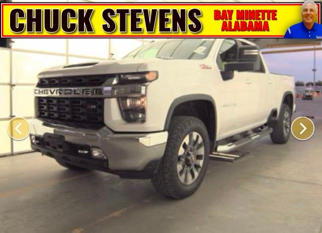 White (Iridescent Pearl Tricoat) 2022 Chevrolet Silverado 2500HD LT Crew Cab 4WD Pickup Truck Four-Wheel Drive Automatic