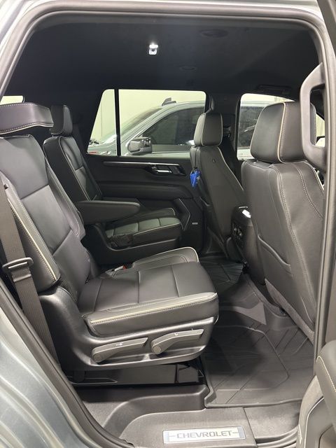 2025 Chevrolet Tahoe Premier photo