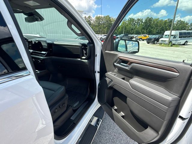 2025 GMC Sierra 1500 SLT:47144A