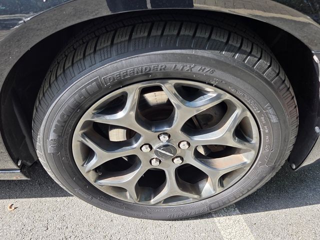 Used 2018 Black Chrysler S image 11