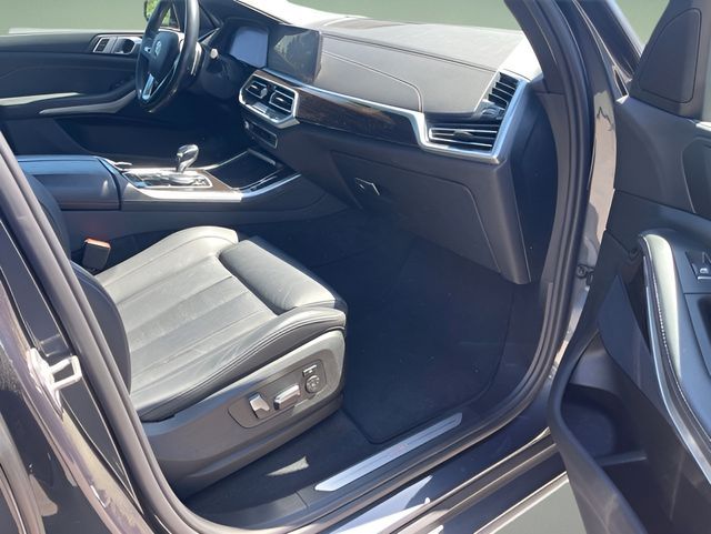 2021 BMW X5 40i - Photo 14