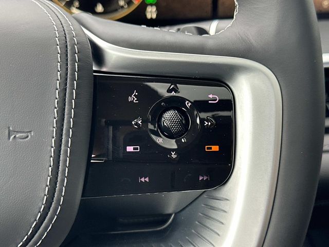 2025 INFINITI QX80 Sensory 4WD - Photo 6